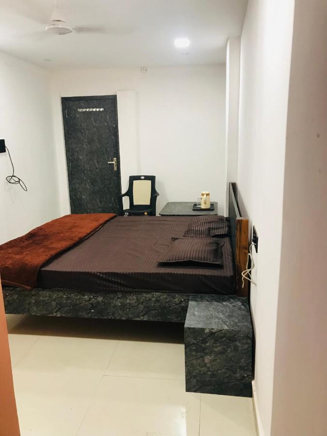 Prestige Guest House & Hostel Bilāspur エクステリア 写真